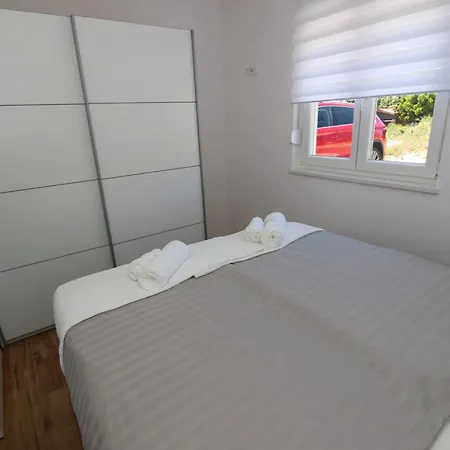 Dolphin View Ii With A Pool By The *